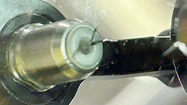 ウィンドウリペア作業の様子